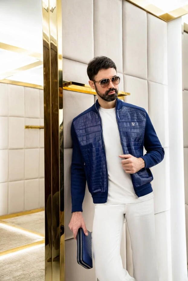 Ерлерге арналған көк жібек, мақта және қолтырауын терісінен тігілген күрте - фото 2