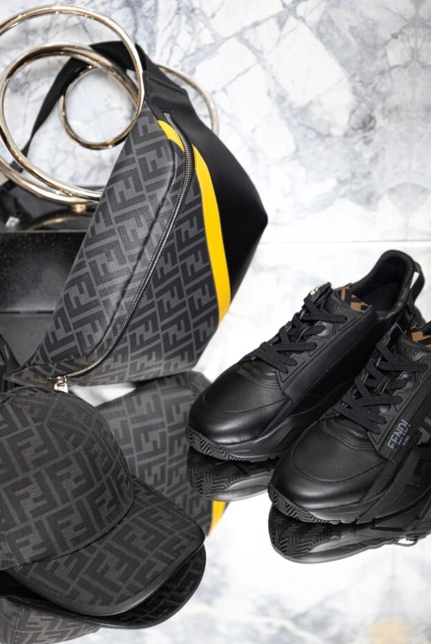 Fendi Flow Ерлерге арналған қара былғарыдан жасалған төменгі кроссовкалар
- фото 2