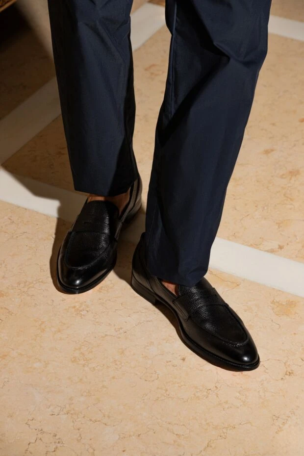 Doucal`s ерлерге арналған былғары пенни лоферлері бедерлі
170725 - фото 2