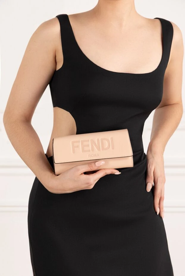 Fendi логотипі бар қызғылт әйелдер былғары әмияны 170831 - фото 2