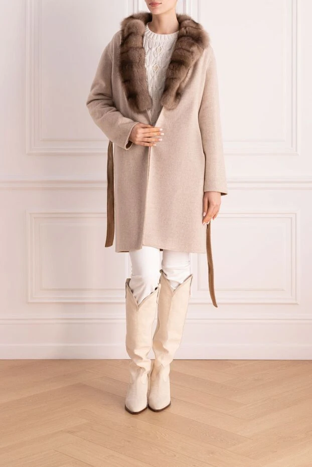 Fabio Gavazzi woman women's beige sable and cashmere coat купить с ценами и фото 171094 - photo 2