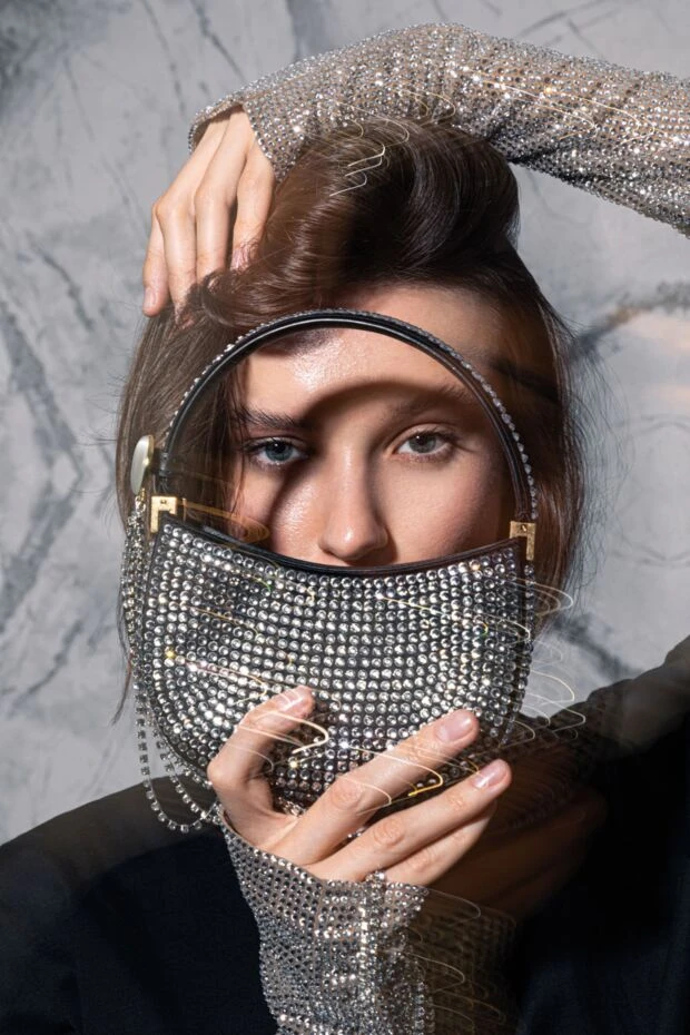 Magda Butrym сумка-клатч женская черная кожаная с кристаллами  171598 - фото 2