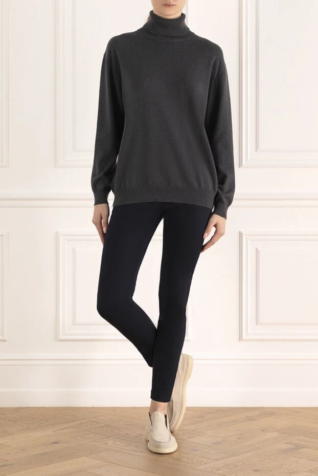 Brunello Cucinelli кашемировый гольф черного цвета с гладкой текстурой 171709 - фото 2