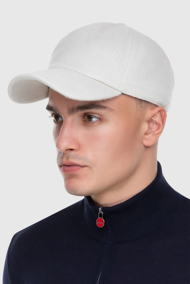 Kiton man white cashmere cap for men купить с ценами и фото 171832 - photo 2