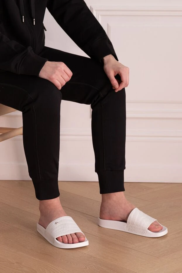 Stefano Ricci шлепанцы из кожи крокодила белые мужские 171856 - фото 3