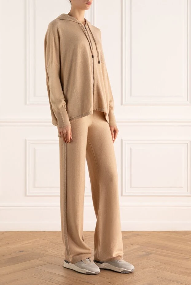 Peserico женский бежевый прогулочный костюм 171901 - фото 3