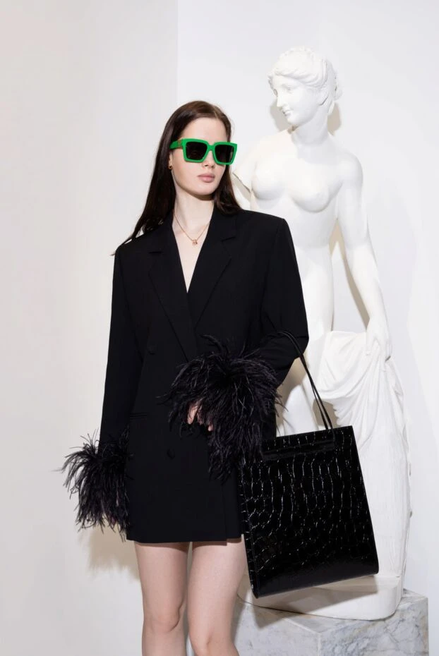 Bottega Veneta очки для защиты от солнца с широкими линзами и глянцевой оправой зелёного цвета
 172485 - фото 2