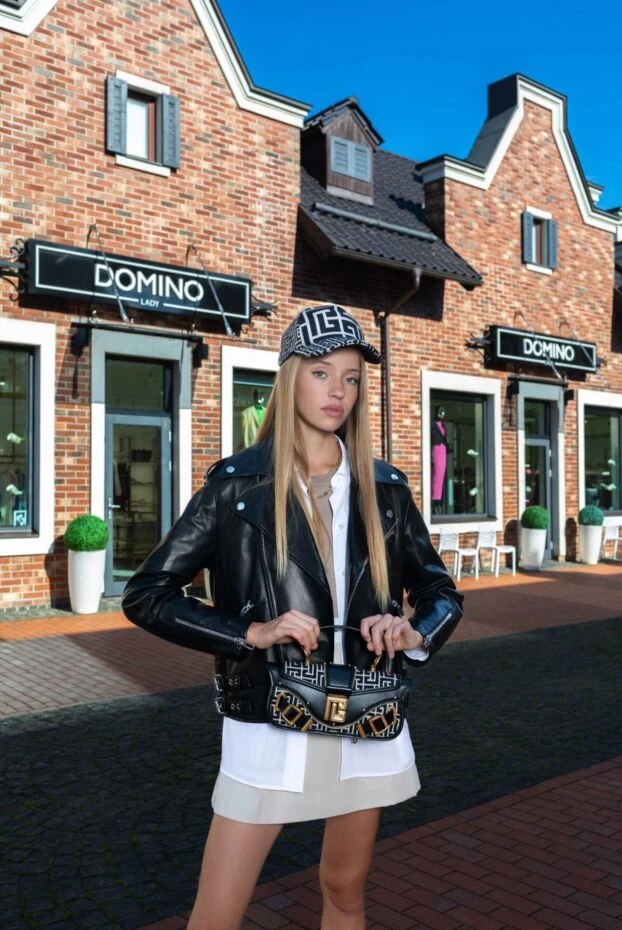 Beige T-shirt for women - photo 2