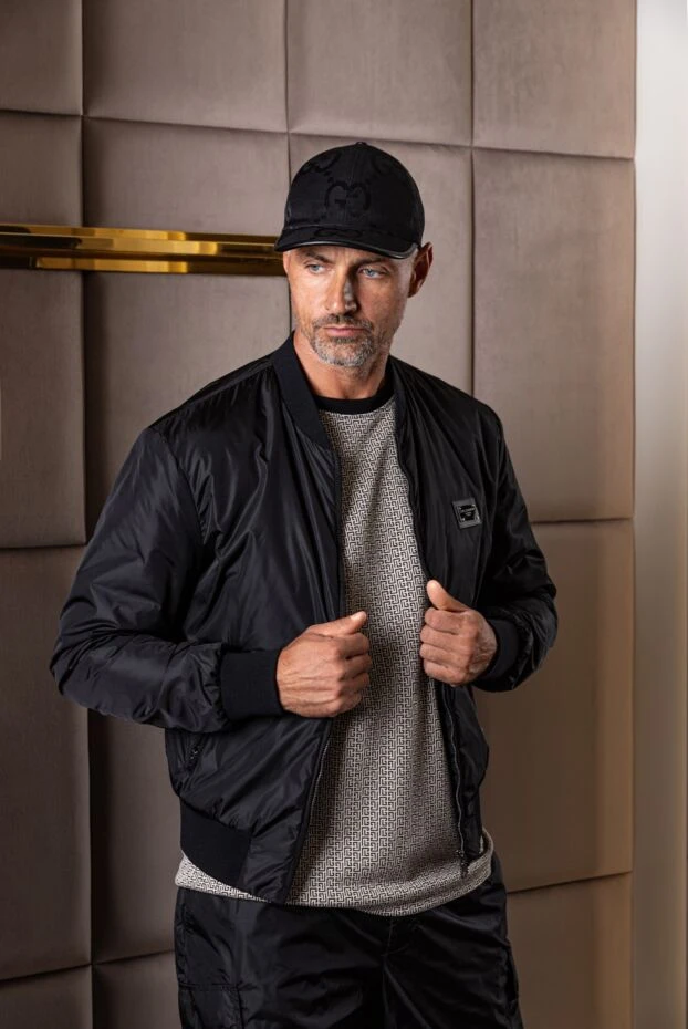 Dolce & Gabbana куртка-бомбер черная с металлическим патчем-логотипом мужская 173564 - фото 2