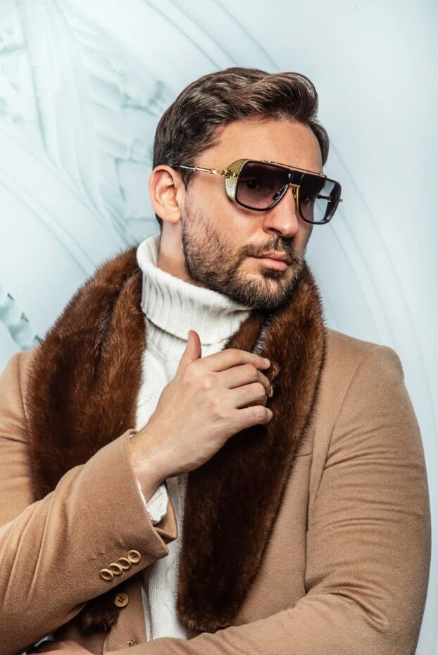 Алтын жақтауы бар төртбұрышты ерлерге арналған күннен қорғайтын көзілдірік - фото 2