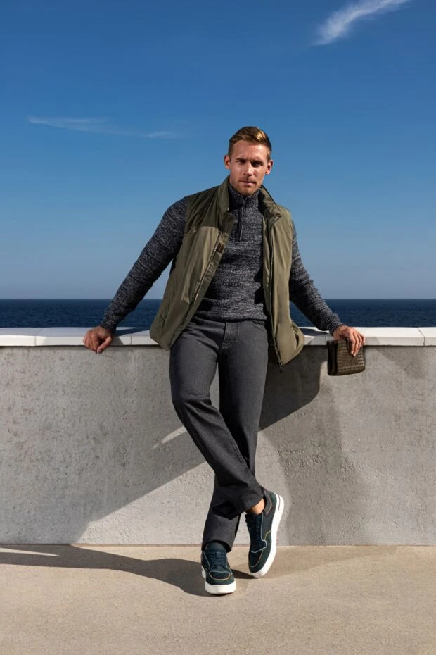 Loro Piana blue sneakers with nylon upper and decorative lines
 173978 - photo 3