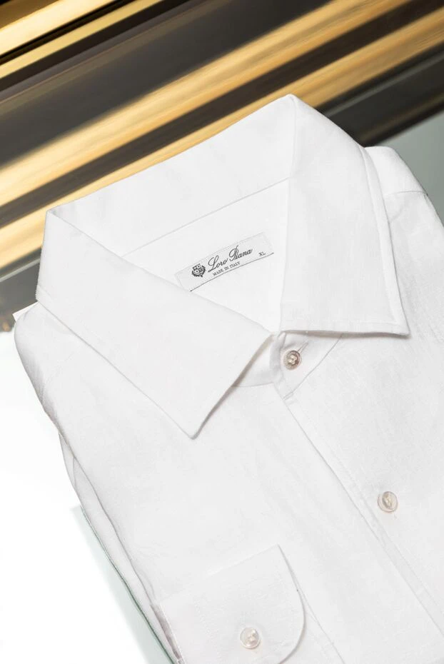 Loro Piana men's white linen shirt with patch pocket and light texture
173993 - photo 2