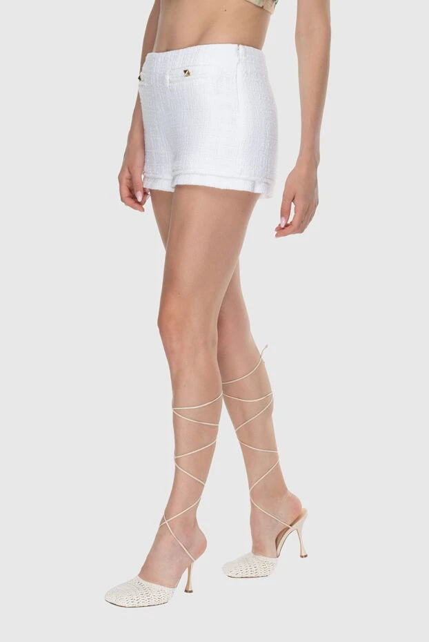 Valentino шорты женские белые с металлическими вставками 174027 - фото 3