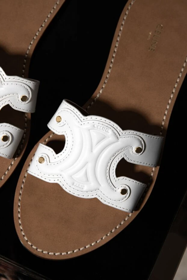 Celine шлёпанцы из натуральной кожи с узором в античном стиле белые 174141 - фото 3