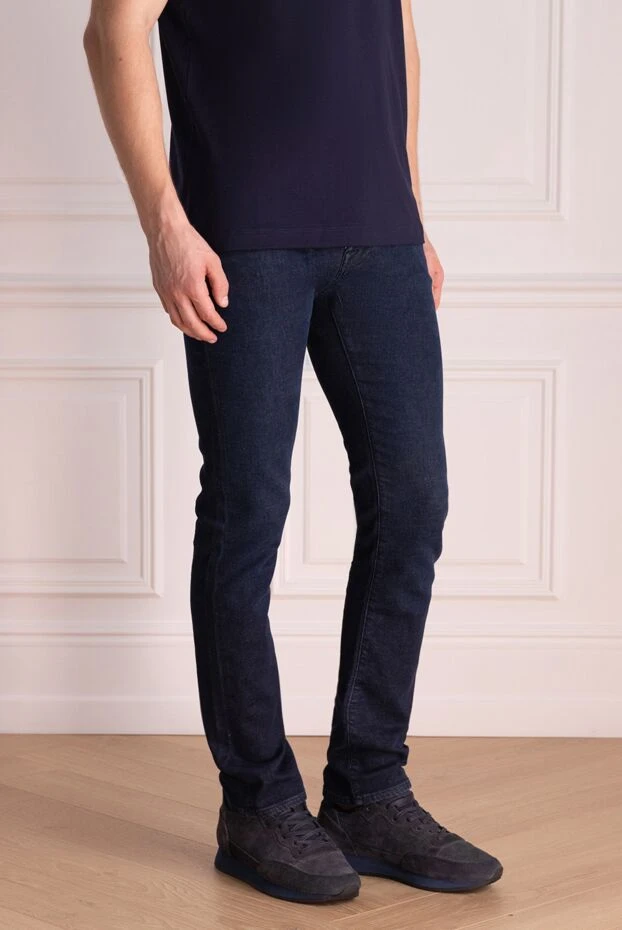 Jacob Cohen джинсы насыщенного синего цвета с брендированной отделкой

 174580 - фото 3