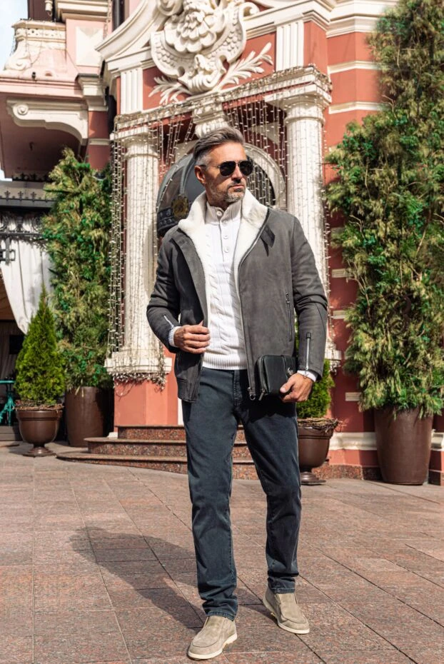 Scissor Scriptor джинсы мужские серые из хлопка с фирменной вышивкой сбоку
174768 - фото 2