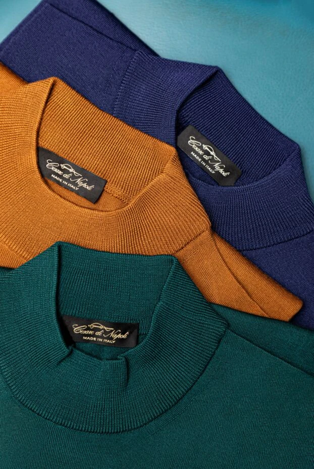 Men’s rich blue wool jumper with a high stand-up collar - photo 2