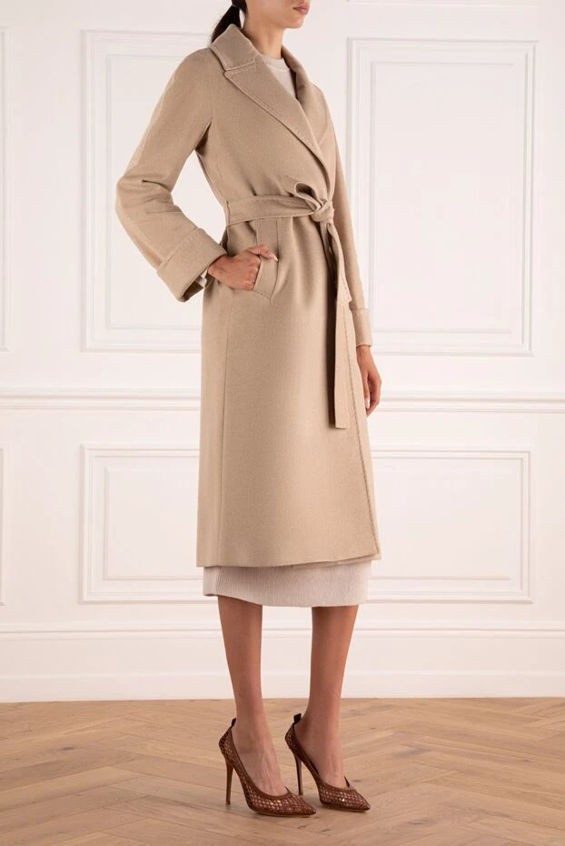 Heresis woman women's beige cashmere coat купить с ценами и фото 174984 - photo 2