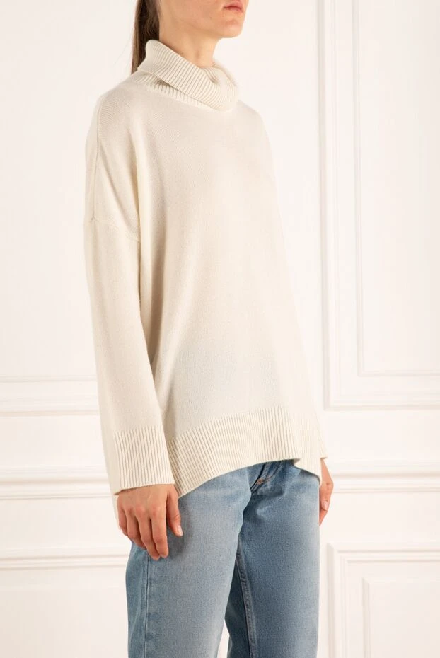 Max&Moi теплый женский гольф из кашемира белого цвета с широкой резинкой
 175025 - фото 3