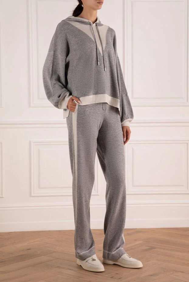 Max&Moi костюм прогулочный серый со светлыми вставками женский 175028 - фото 3