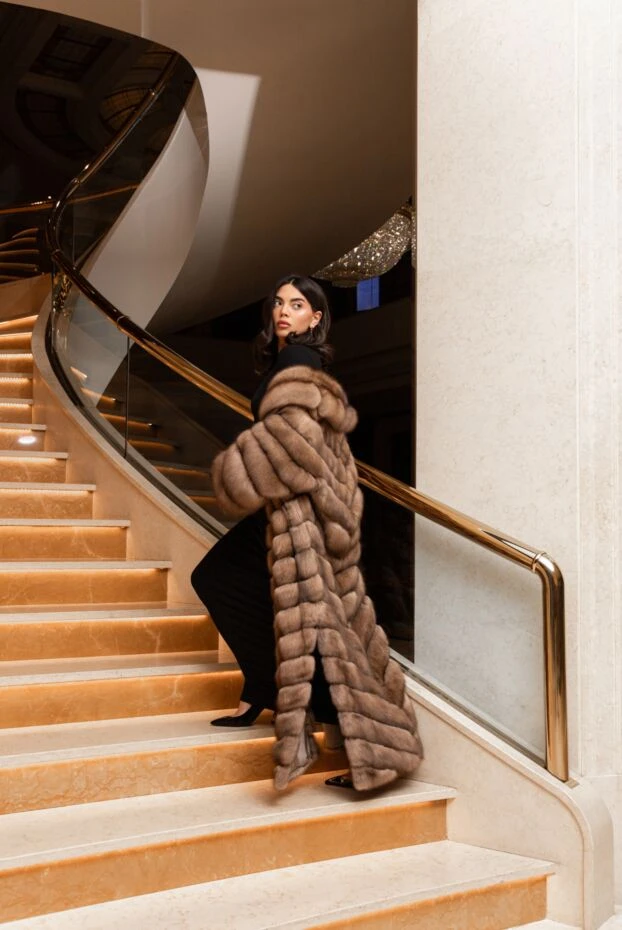 Saint Laurent туфли черные кожаные с дизайнерским каблуком opyum женские 175195 - фото 3