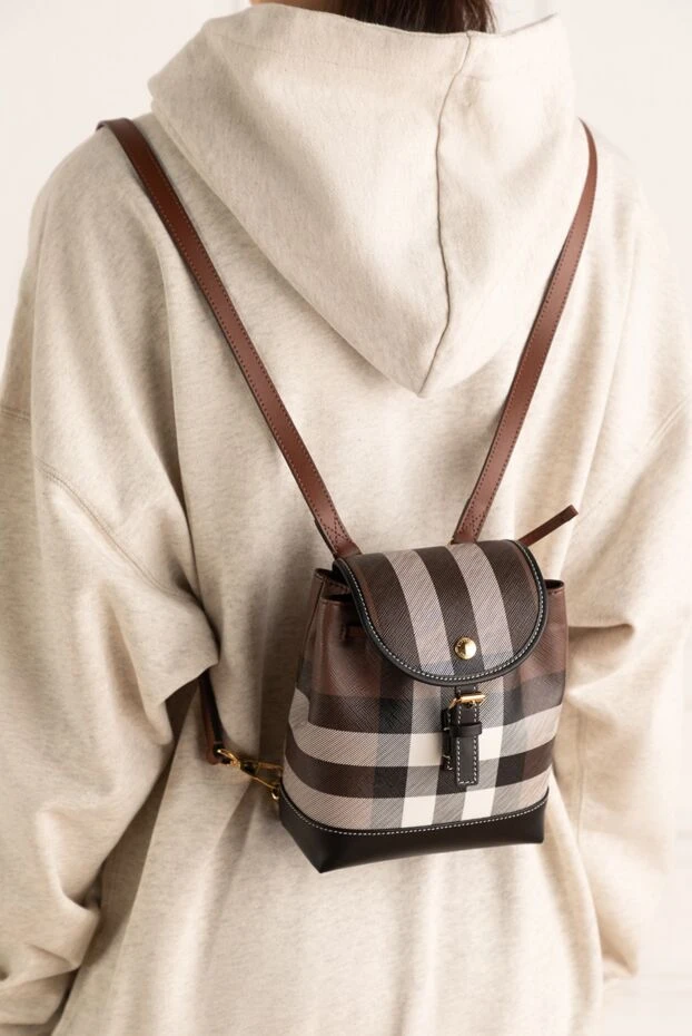 Burberry woman brown cotton and polyurethane backpack for women купить с ценами и фото 175233 - photo 2