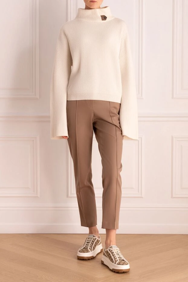 Brunello Cucinelli a thick ribbed cashmere jumper with a high collar.
 175380 - photo 3