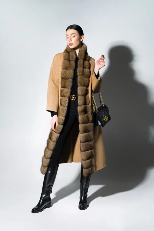 Әйелдерге арналған қара жүннен және жібектен жасалған жемпір - фото 2