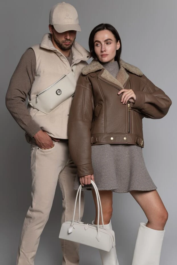 Куртка кожаная женская коричневая - фото 2