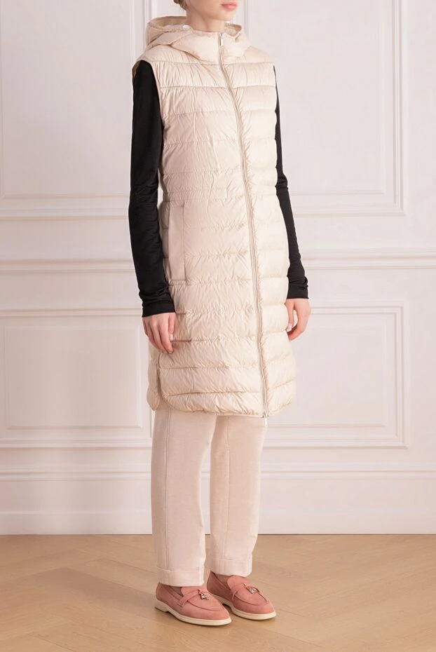 Peserico women's quilted elongated vest with a zipper, hood and side buttons, beige 176618 - photo 3