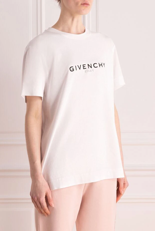 Givenchy white women's cotton loose fit t-shirt with logo 177014 - photo 3