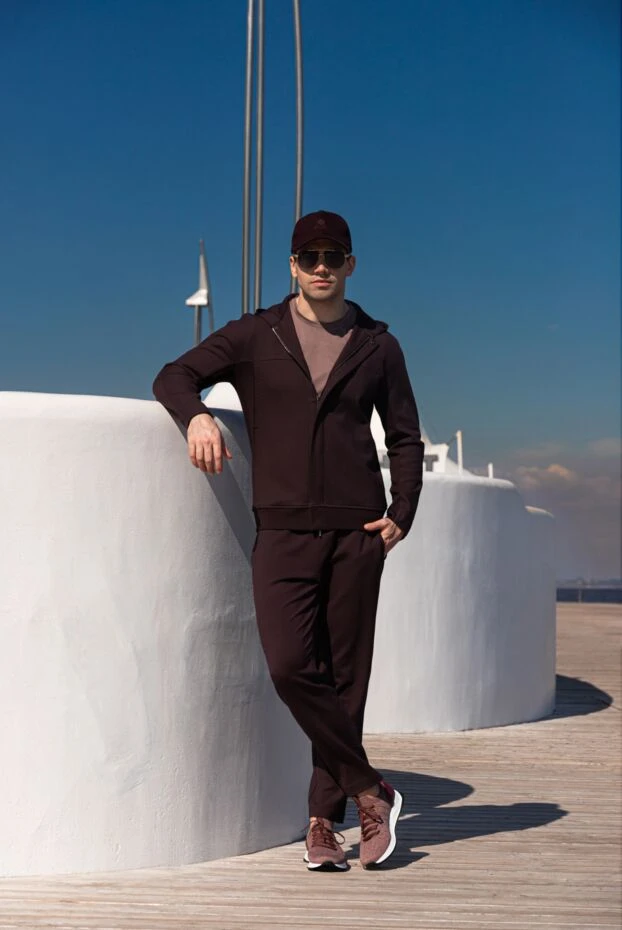 Doucal`s трикотажные бордовые кроссовки с кожей и контрастными деталями
177600 - фото 2