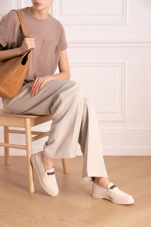 Brunello Cucinelli мокасины из натуральной кожи женские бежевые 177681 - фото 2