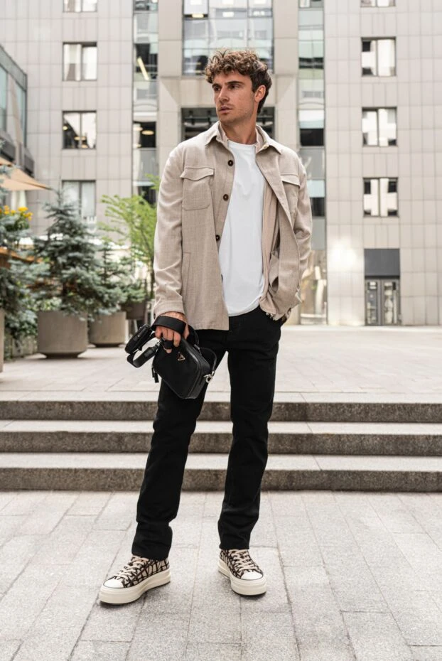 Jacob Cohen black jeans with a dense texture and a classic fit
177841 - photo 2