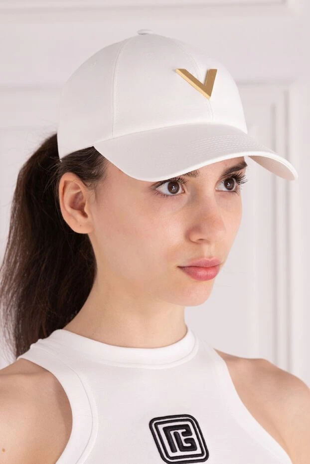 Valentino woman women's white cotton and elastane cap купить с ценами и фото 178098 - photo 2