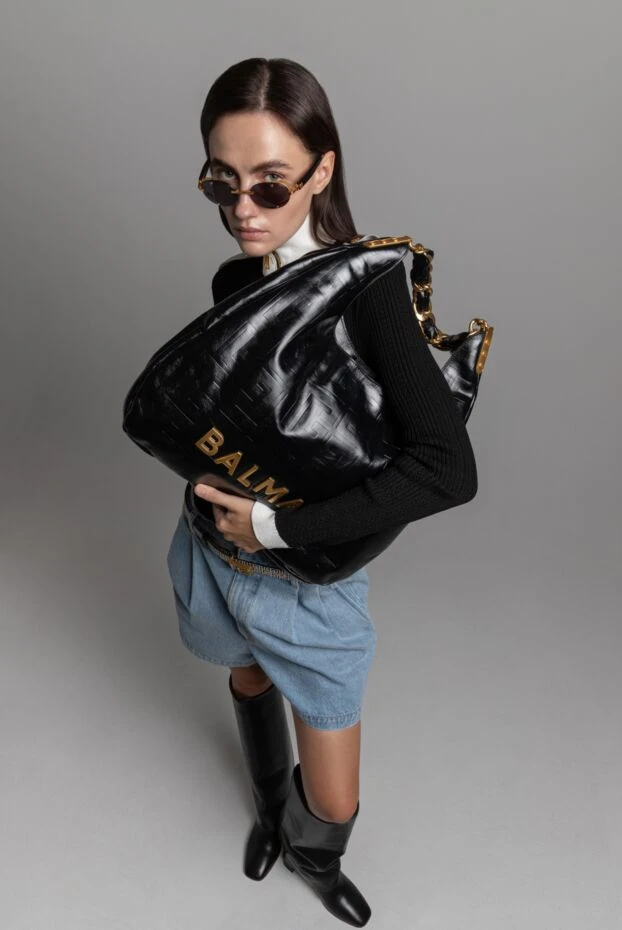 Oval rimless sunglasses with gold temples
- photo 2