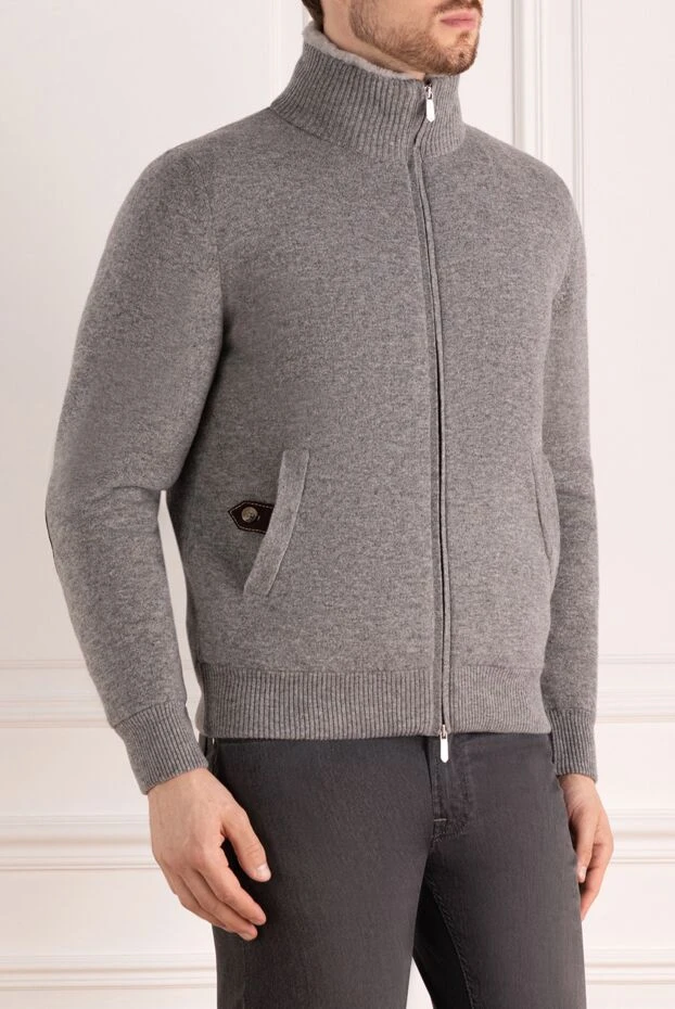 Svevo мужская серая тёплая куртка из кашемира с мехом и кожаными патчами на локтях 178964 - фото 3