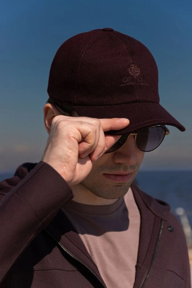 Ерлерге арналған бургундия кашемирден жасалған қалпақ - фото 2