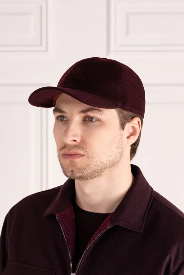 Loro Piana man men's burgundy cashmere cap купить с ценами и фото 179309 - photo 2