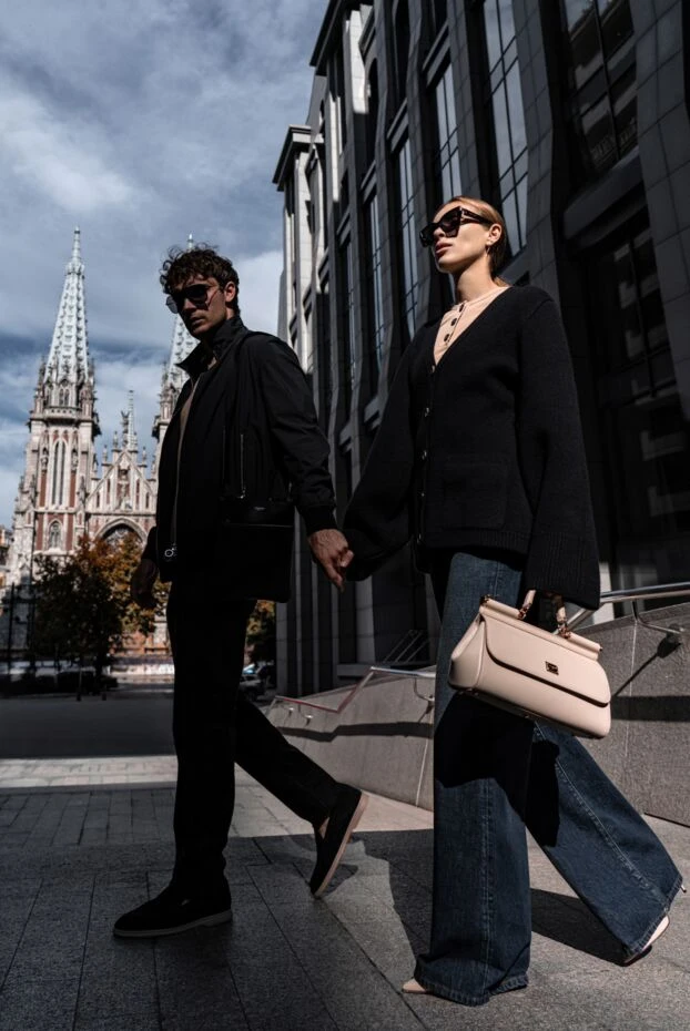 Dior women's black square glasses with a signature logo on the temples
 179330 - photo 3