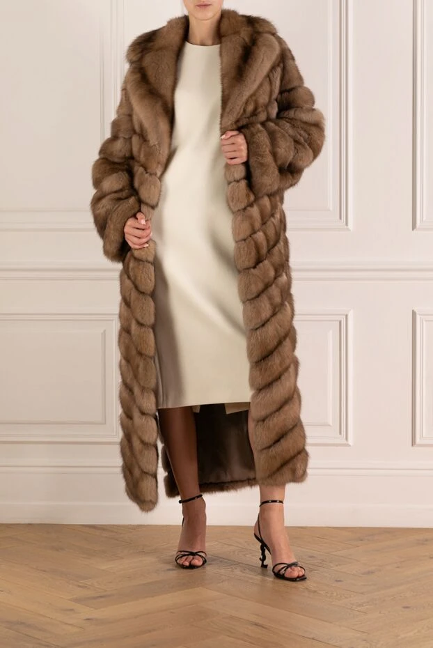 Giorgio Magnani woman women's beige sable fur coat купить с ценами и фото 179845 - photo 2