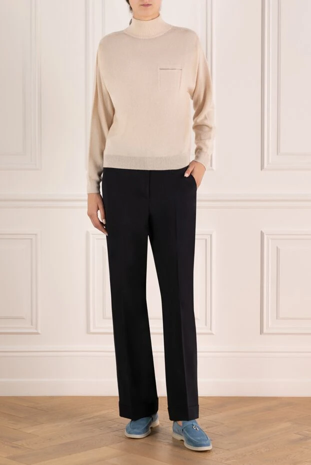 Peserico джемпер кашемировый женский молочный с воротником стойкой
 179912 - фото 2