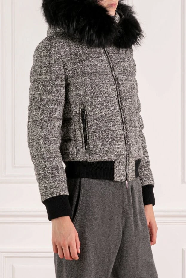 Moorer серая стеганая куртка с узором твид и капюшоном с отделкой из натурального меха

 180174 - фото 3