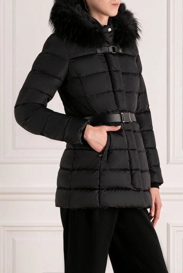 Moorer пуховик чёрный с поясом и объёмным капюшоном с меховой каймой
 180195 - фото 3