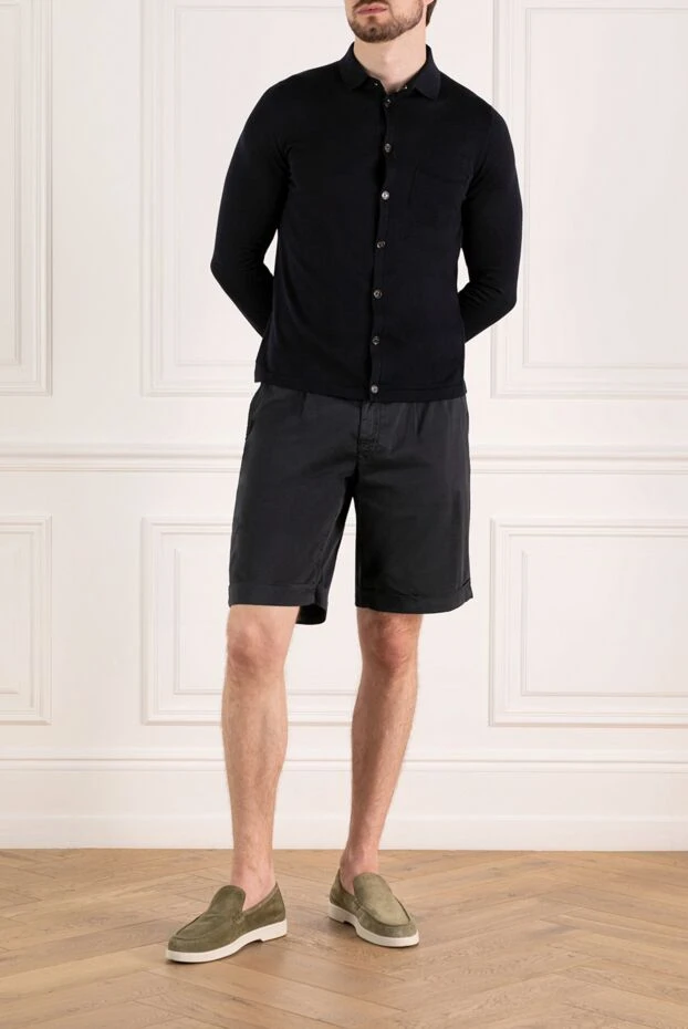 Smooth dark blue shorts with turn-ups
 - photo 2