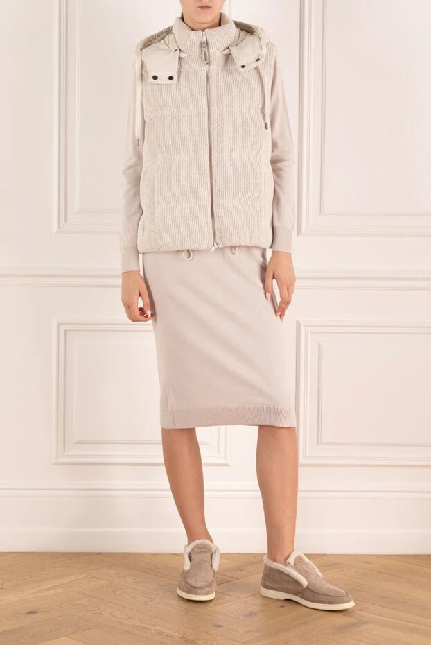 Капюшонмен және жылтыр жылтырақтармен безендірілген көз тартарлық мақтадан жасалған жейде - фото 2