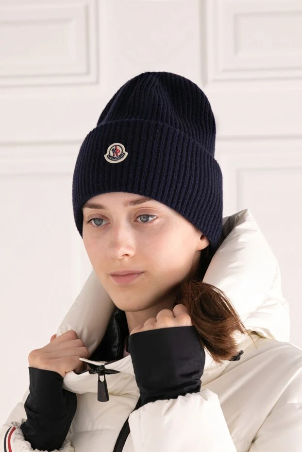 Moncler woman women's blue wool hat купить с ценами и фото 180584 - photo 2