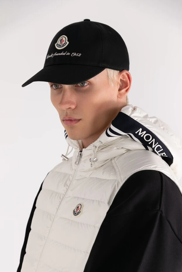 Moncler man men's black cotton cap купить с ценами и фото 180590 - photo 2