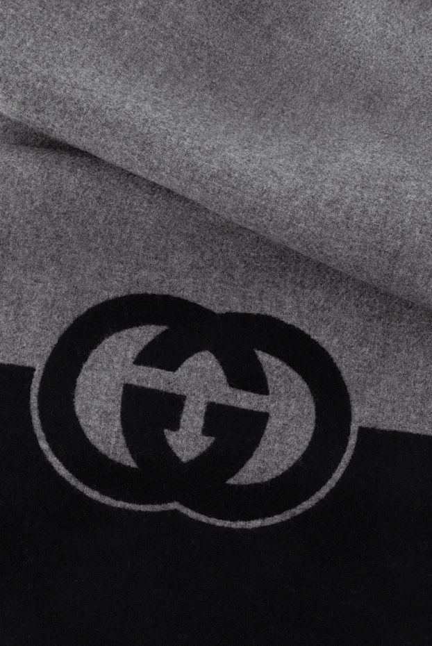 Gucci men's scarf with fringe made of wool and cashmere 180707 - photo 3