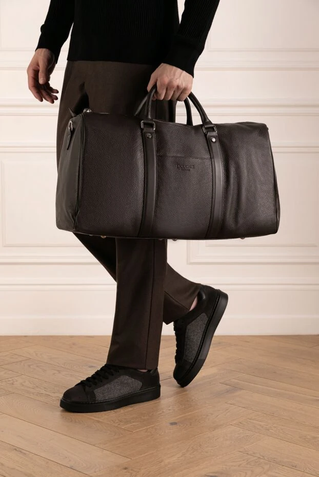 Brown grained leather travel bag - photo 2